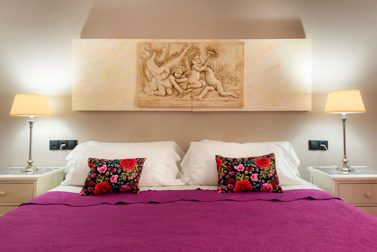 Cathedral Apartment, First Floor Siviglia Esterno foto