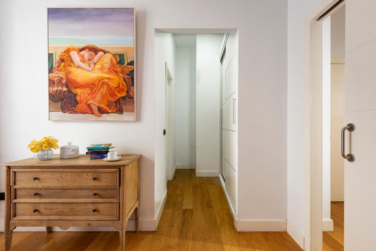 Cathedral Apartment, First Floor Siviglia Esterno foto